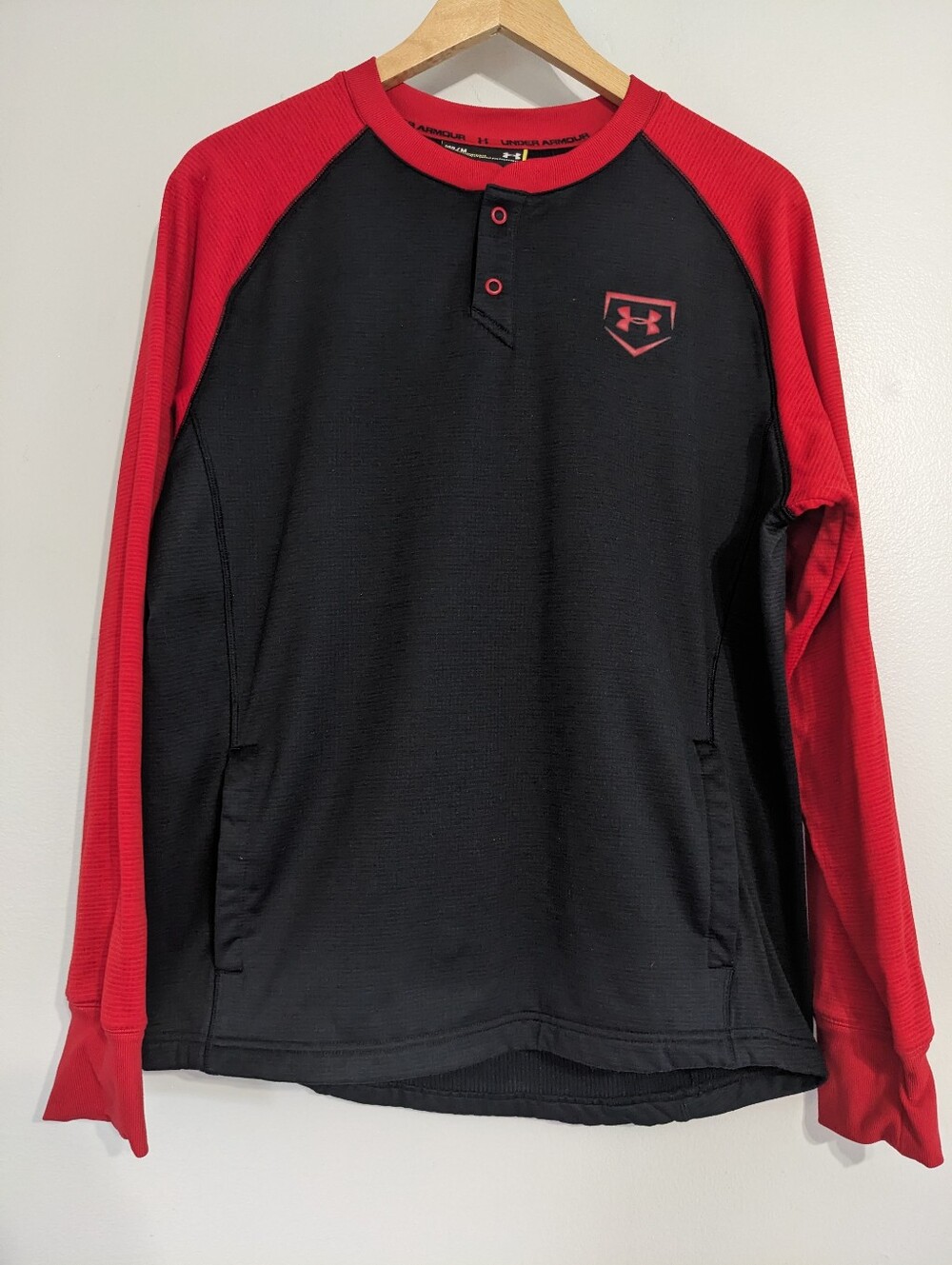 Under Armour Sweatshirt Cold Gear Mens Medium Black Read Pullover Pockets